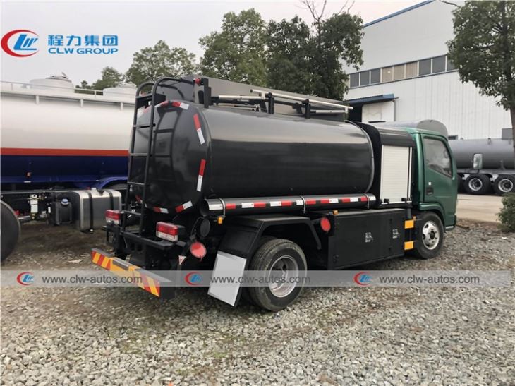 Dongfeng 5000Liters Oil Dispenser Truck