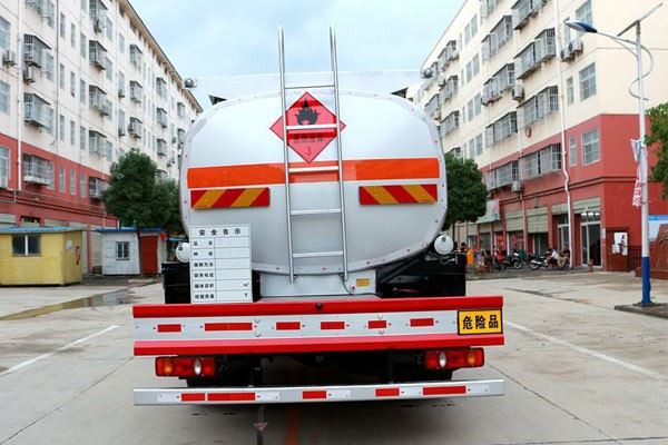 10000 Liters Carbon Steel Fuel Dispenser Truck