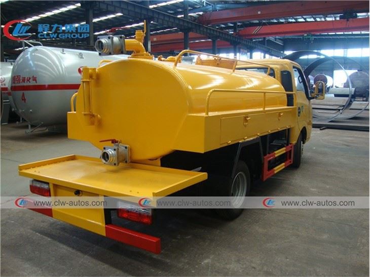 3000Liters Dongfeng 4X2 Mini Fecal Suction Truck