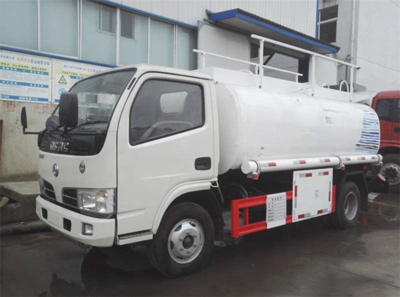 5tons fuel dispenser truck reference photo
