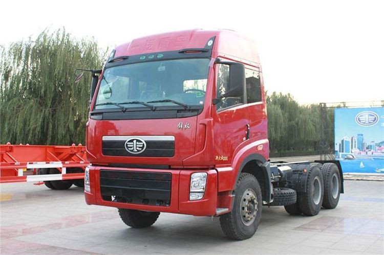 6x4 Tractor Head Truck 2