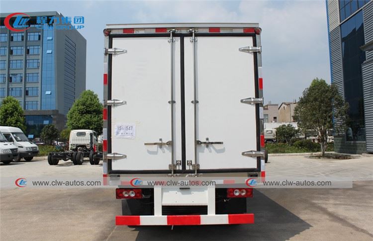 Foton refrigerated truck04