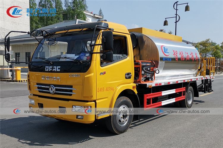 Asphalt Distributor Truck02