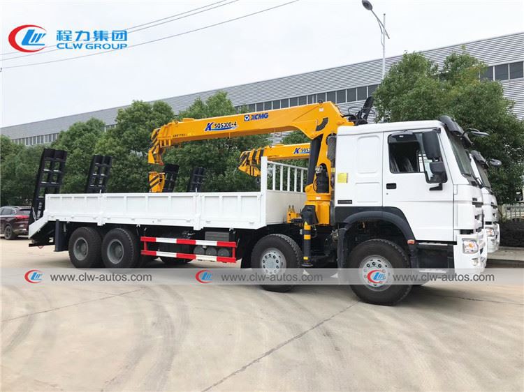 howo truck with 12tons crane08