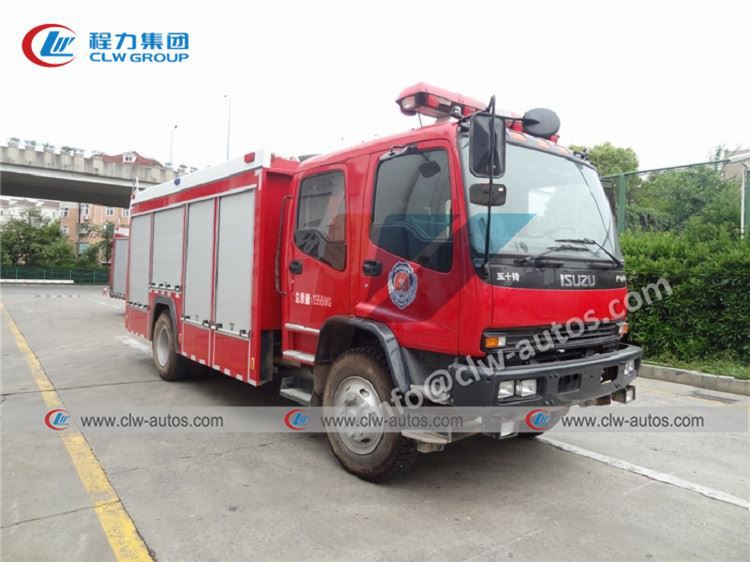 isuzu water foam  fire truck 01_副本