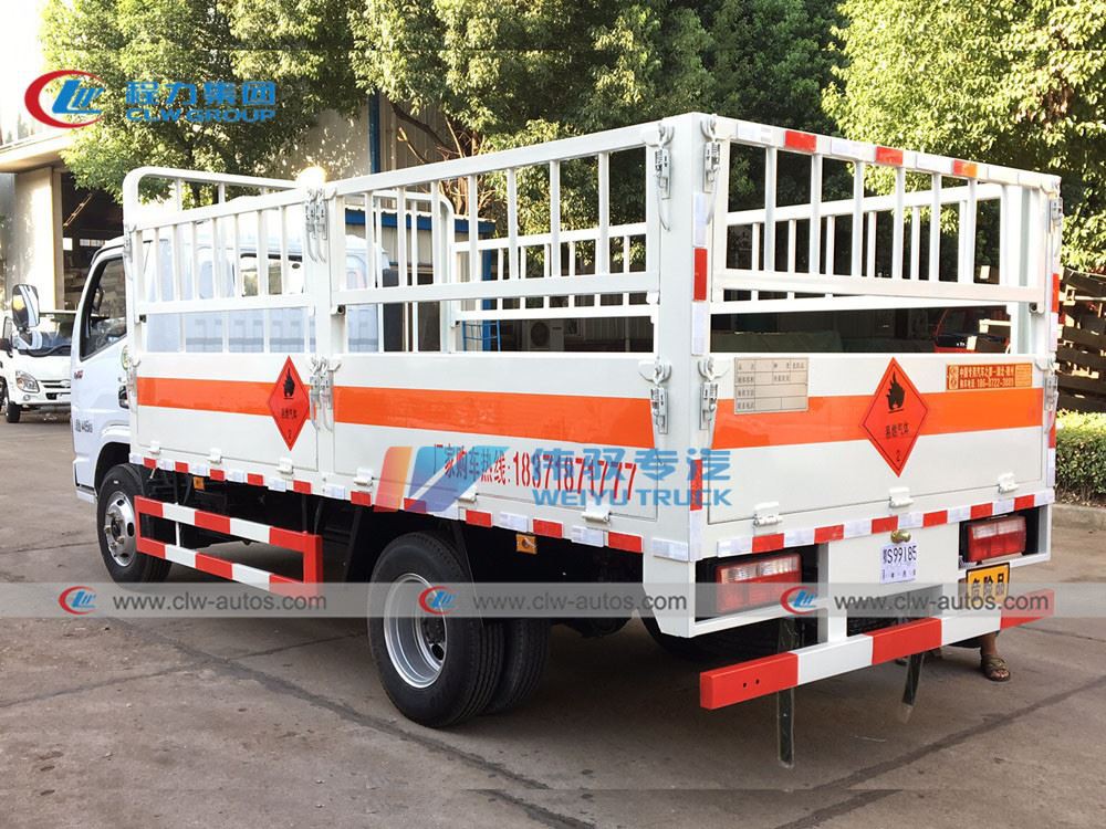 Dongfeng 5Ton Cylinder Delivery Truck 2