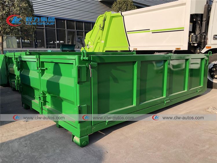 Dongfeng Hook Lift Garbage Truck 6