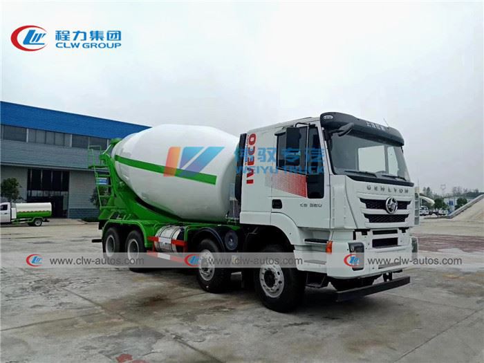 Iveco concrete mixer truck (2)