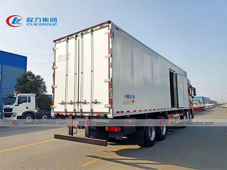FAW JH6 Refrigerator Van Truck 7