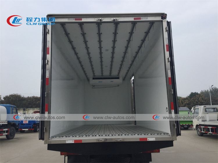 Refrigerated Van Truck Body 01
