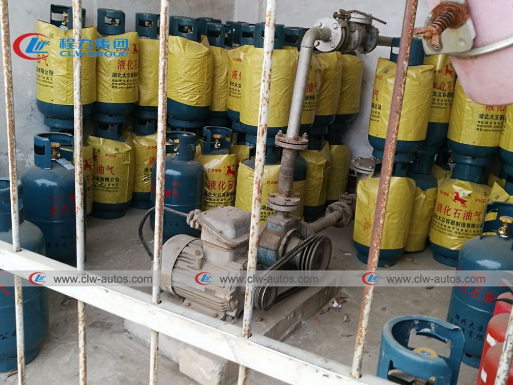 1-2 Inch Vane Pump 1