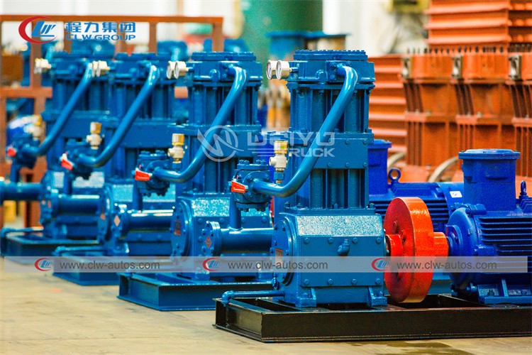 LPG Gas Compressor 3