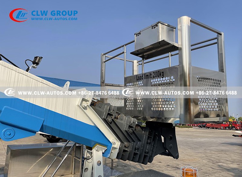 FAW 25M Aerial Work Vehicle With Telescopic Crane 19 FAW 25M Aerial Work Vehicle With Telescopic Crane 19
