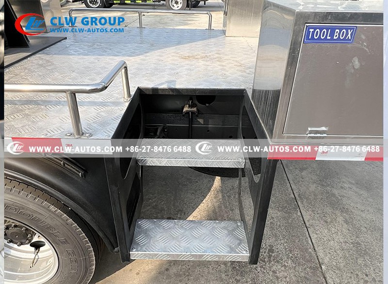 FAW 25M Aerial Work Vehicle With Telescopic Crane 6 FAW 25M Aerial Work Vehicle With Telescopic Crane 6