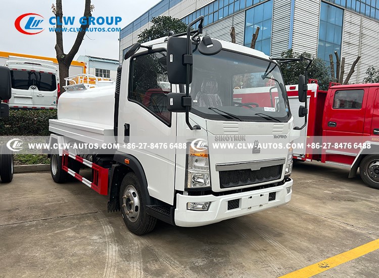 China HOWO 5cbm 5m3 5000liters Water Sprinkler Truck For Road Cleaning 4