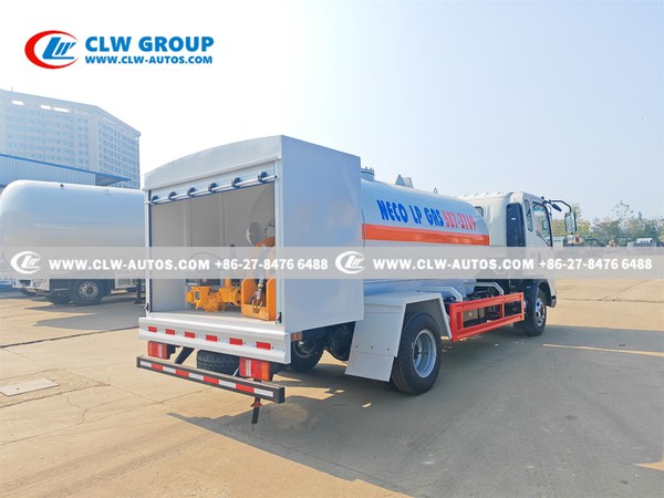 CLW Group Supplies LPG Refueling Truck to Palau3
