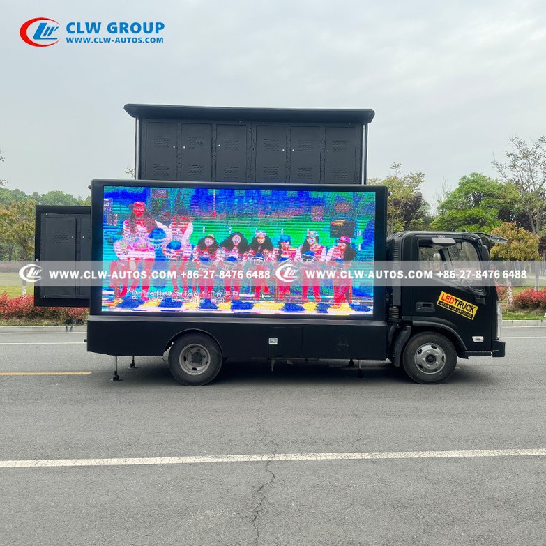 LED advertising truck 1