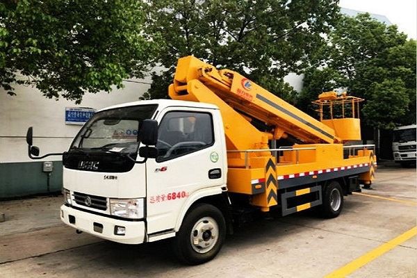 20m Telescopic Boom Skylift Truck
