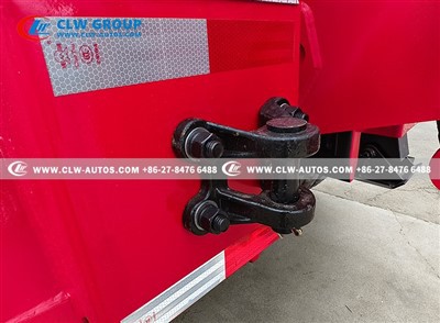 wrecker damaged vehicles in off-road