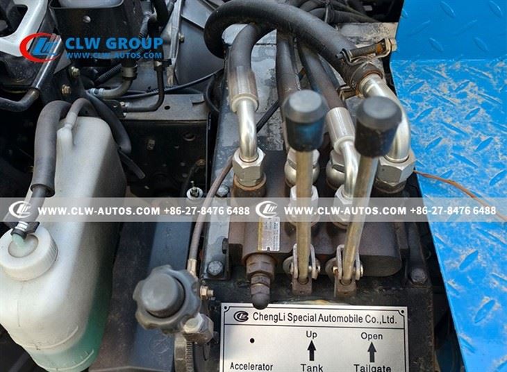 3,000L Sludge Suction Truck ISUZU