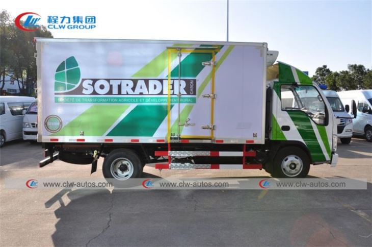 Japanese Brand ISUZU 5Ton Refrigerated Van Truck