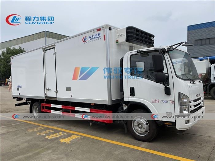 4X2 ISUZU 10tons Refrigerated Van Truck