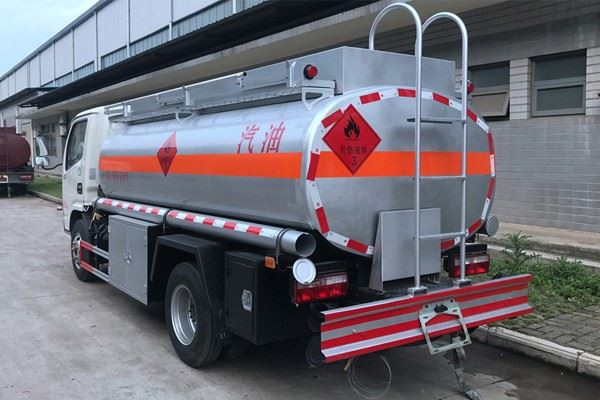 5 Tons Carbon Steel Fuel Dispenser Truck