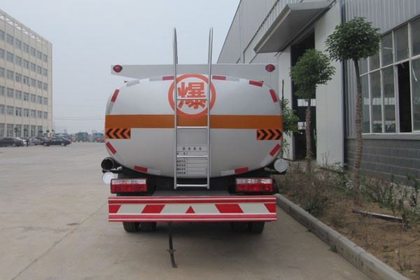 5 Tons Fuel Tank Truck