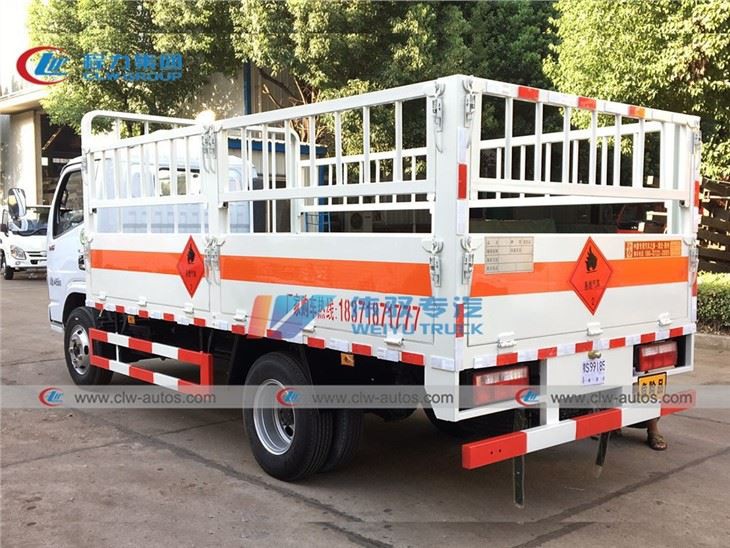 5Ton Dongfeng LPG Kitchen Gas Cylinder Delivery Stake Truck