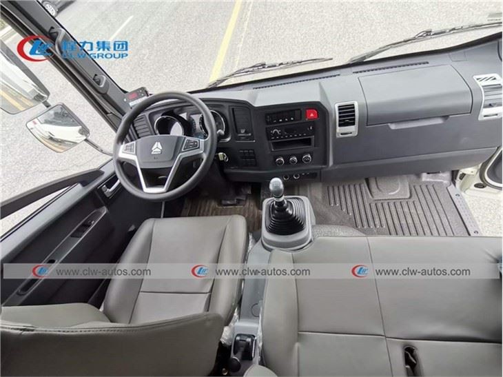 5Ton Frozen Food Tansport Refrigerated Van Truck