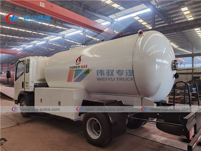 5tons SINOTRUK HOWO LPG Bobtail Truck