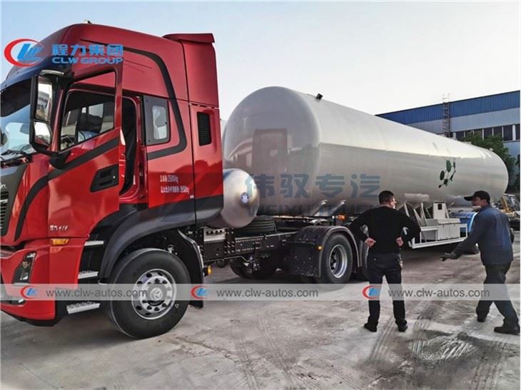 61.9CBM 30 Tons LPG Road Tanker Truck