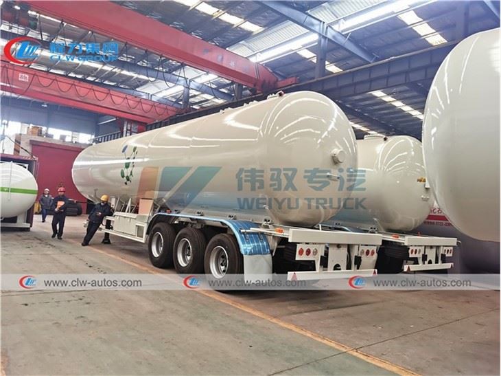 61.9CBM 30 Tons LPG Road Tanker Truck