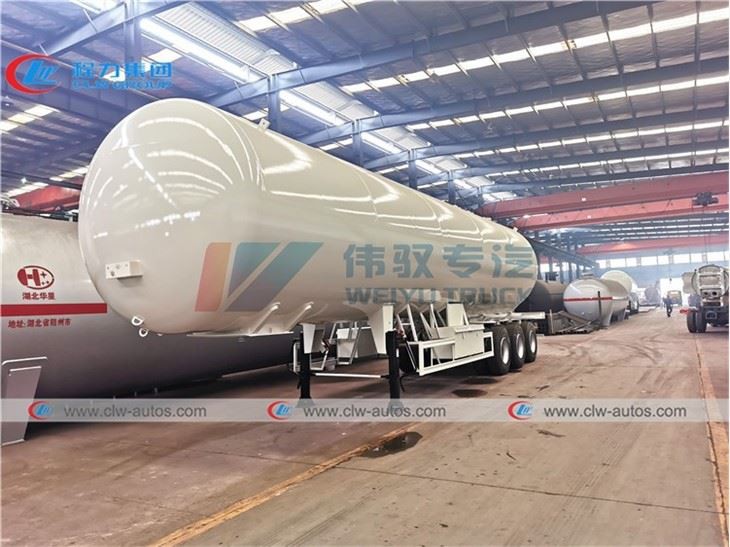 61.9CBM 30 Tons LPG Road Tanker Truck