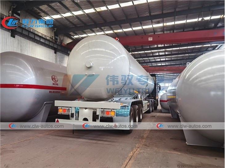 61.9CBM 30 Tons LPG Road Tanker Truck