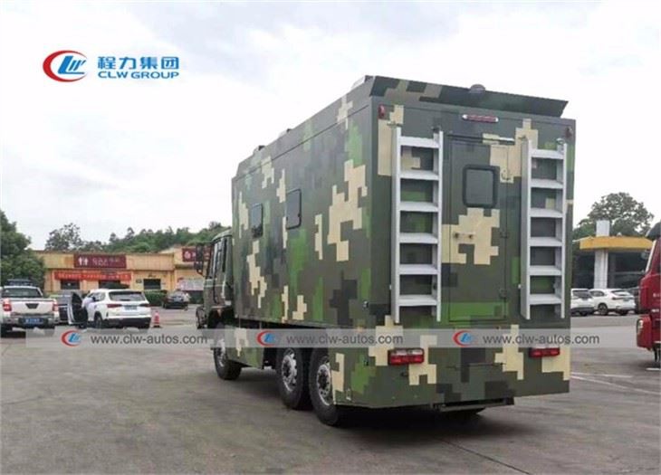 6WD Dongfeng Off Road Mobile Kitchen Truck