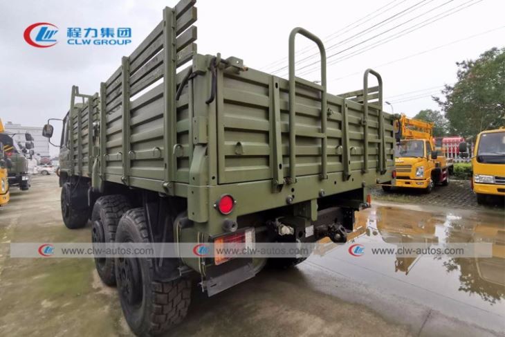 6x6 Dongfeng 10tons Military Truck Troops Carrier