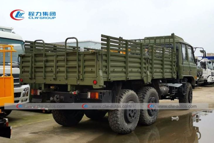 6x6 Dongfeng 10tons Military Truck Troops Carrier