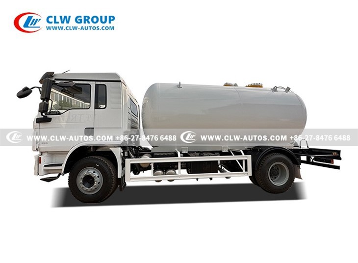 7 Metric Tons 15000 L LPG Bobtail Truck SHACMAN