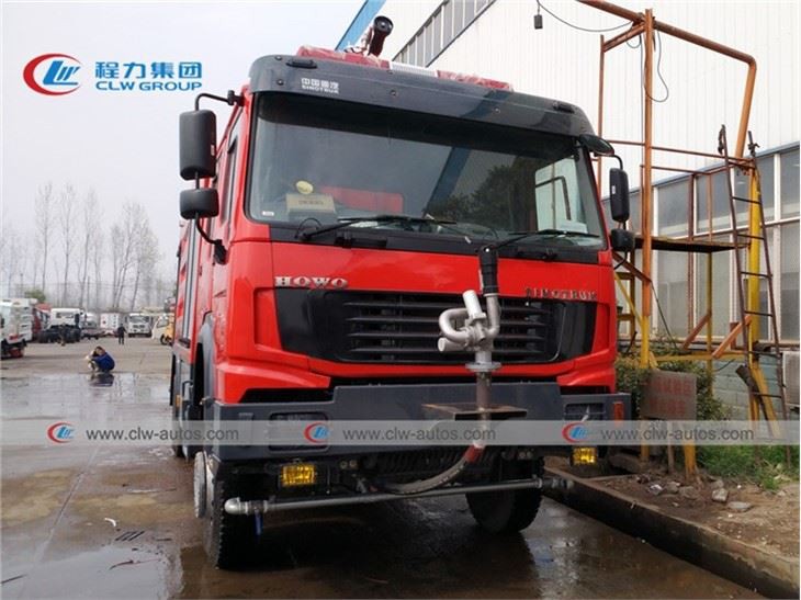 Off Road Rescue 4x4 FWD Fire Fighting Truck