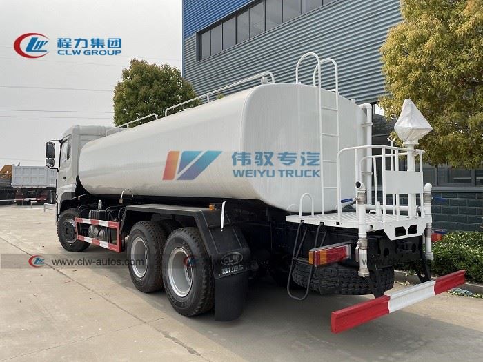 China Dongfeng 6*4 Water Sprinkler Tanker Truck