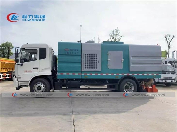 Donfeng Kingrun 10Ton Vacuum Sweeper Truck
