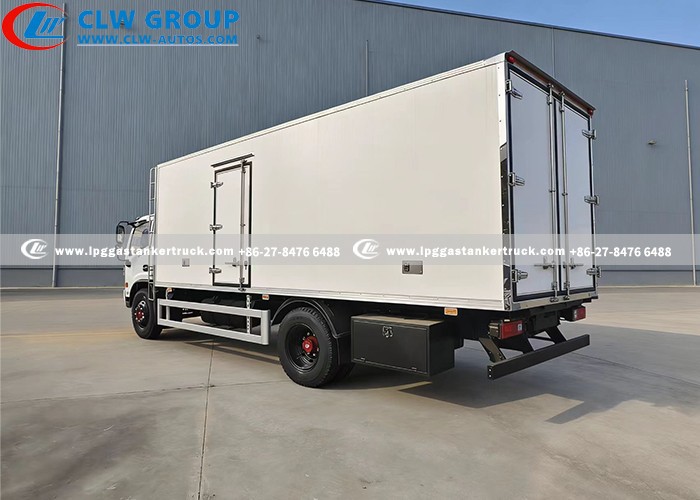 Dongfeng 10Tons Reefer Refrigerator Truck