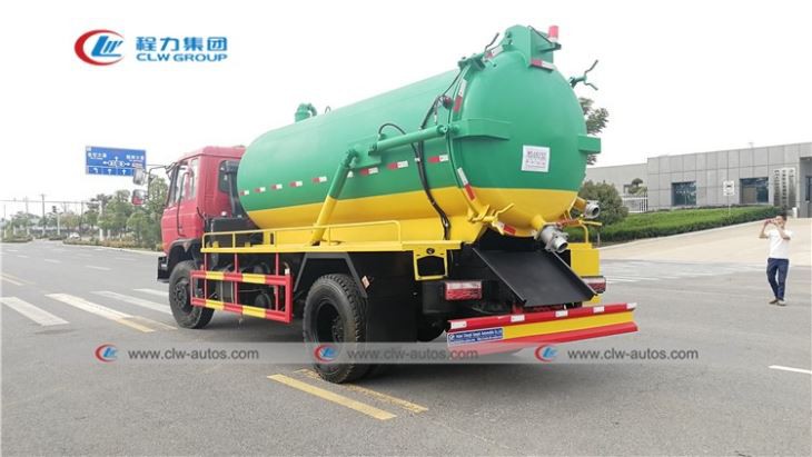 Dongfeng 4x2 10,000Liters Sewage Suction Truck With Italy BP Pump