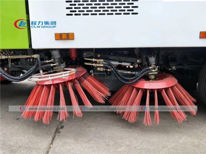 Dongfeng 5cbm Street Sweeper Truck