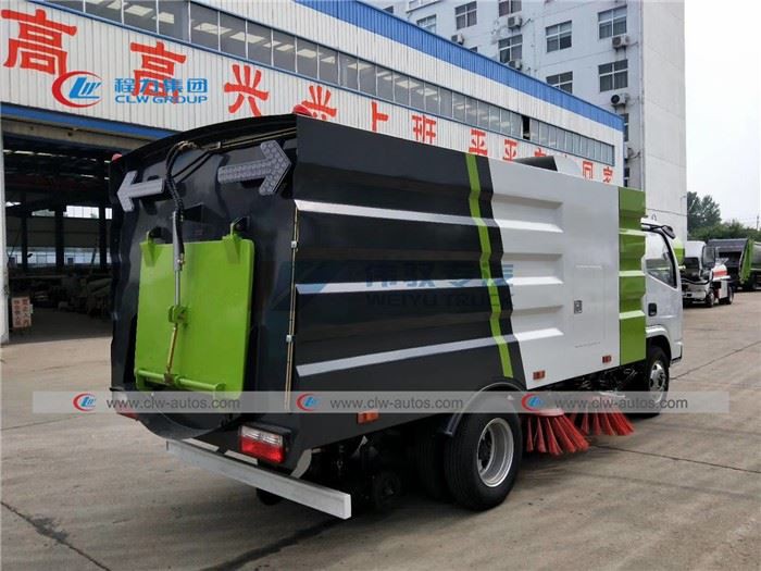 Dongfeng 5cbm Street Sweeper Truck