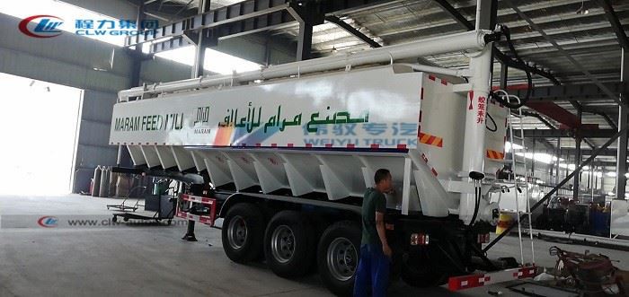 Dongfeng 60cbm Intelligent Poultry Bulk Feed Tanker Transport Semi Trailer Truck
