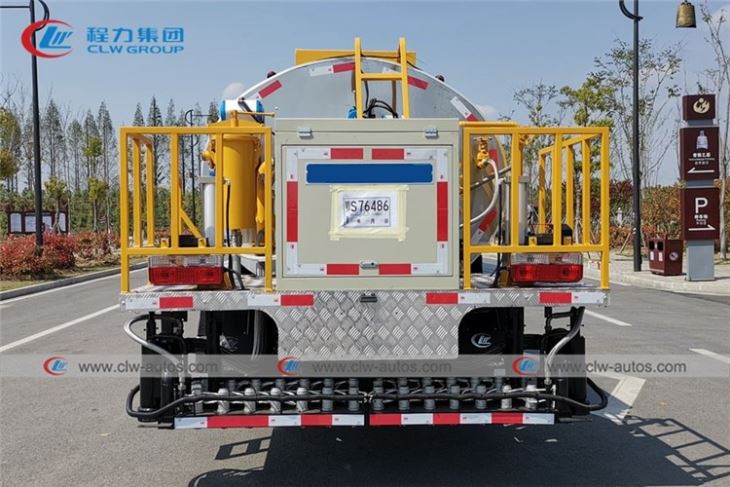 Dongfeng 6CBM Asphalt Distributor Sprayer