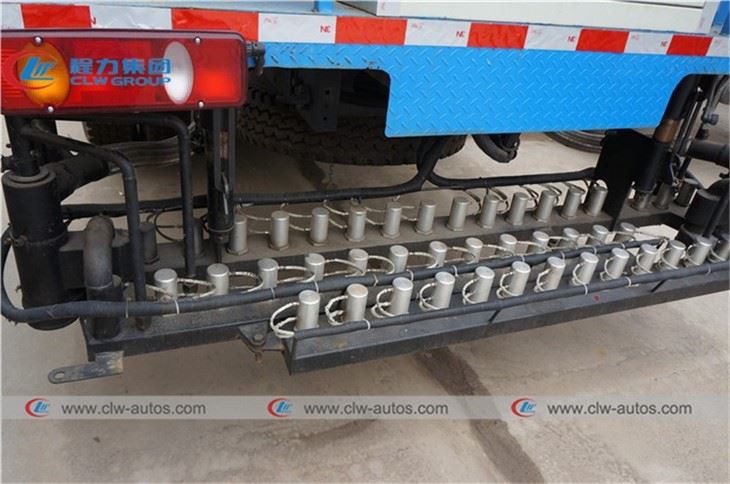 Dongfeng 8000liters Asphalt Distributor Bitumen Spreader Truck