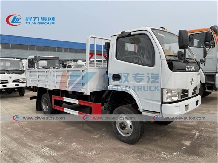 Dongfeng 95HP AWD 4x4 5Tons Cargo Truck